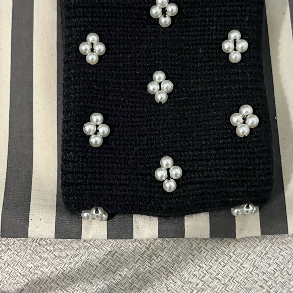 ❌ON SALE❌LELE SADOUGHI NWT AUTHENTIC PEARLS EMBELLISHED RIBBED KNIT EAR WARMER - Picture 5 of 12